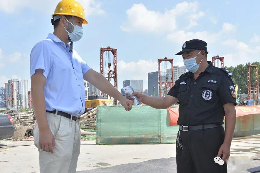 十多個(gè)工地被封控！即日起，建設(shè)/施工/監(jiān)理三方項(xiàng)目負(fù)責(zé)人一律不得離市，必須全日制在崗